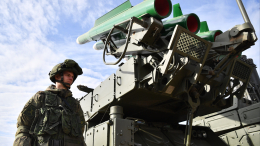 «Бук» на страже неба, десантники — на защите Донбасса: лучшее видео из зоны СВО за день