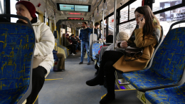 Путин призвал повышать комфорт поездок на общественном транспорте