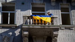 Нашли лучшую жизнь: власти Украины запереживали из-за уехавших на Запад граждан