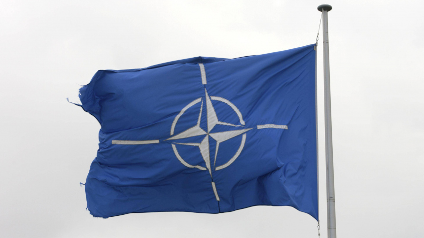 «Условный противник»: в Кремле оценили планы НАТО создать «военный Шенген»
