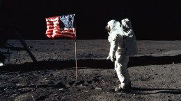 Обманули мир? Нейросеть подтвердила доводы о поддельном фото лунной миссии НАСА