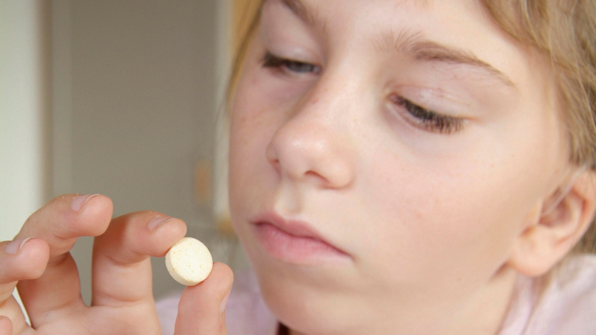 Сомнительная профилактика: школьница отравилась противовирусными препаратами