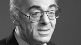 Умер автор песен «Наша служба и опасна, и трудна» и «Королева красоты» Горохов