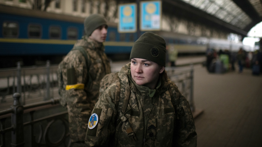 «Хотите, чтобы вас усилили?» — в Раде призвали украинок идти на фронт