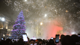 Их нравы: странные традиции на Новый год в разных странах