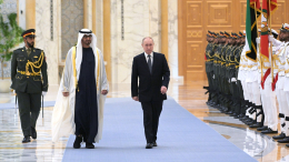 Триколор и истребители в небе: как ОАЭ визитом Путина показали провал политики Запада