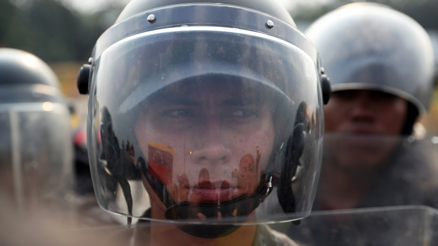 Началась мобилизация: Венесуэла объявляет об аннексии Эссекибо