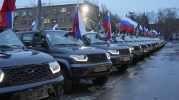 «Ребята рады»: бойцам на передовой передадут полторы тысячи автомобилей УАЗ
