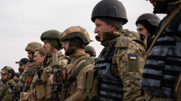 Зеленский заявил об увеличении численности Сухопутных войск Украины