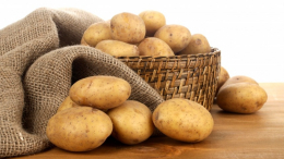 Как очистить вареную картошку за секунду: бабушкин метод