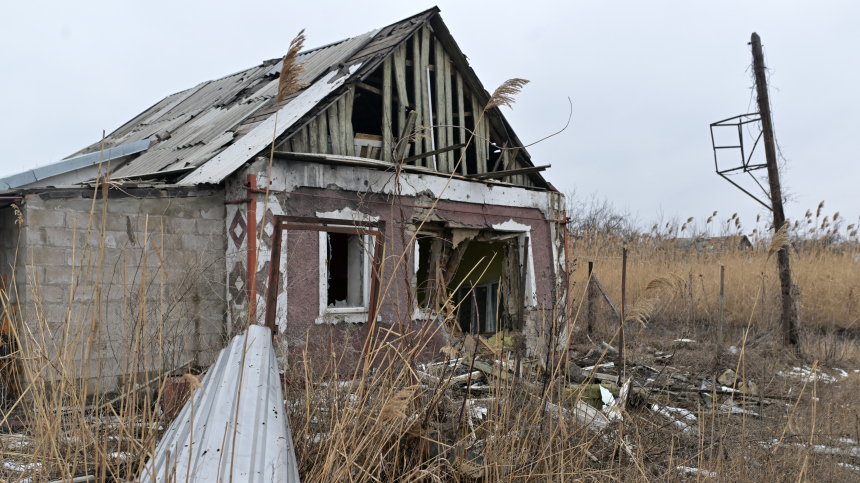 На стене дома в Марьинке нашли последнюю просьбу российского бойца: «Позаботьтесь»