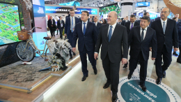 Мишустин вместе с главами правительств стран СНГ посетил выставку «Россия»