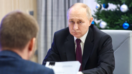 Путин приехал в ЦИК и подал документы для участия в выборах