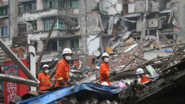 Число погибших при землетрясении в Китае выросло до 111 человек