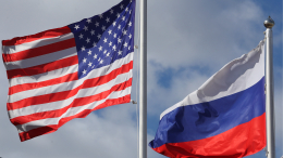 США смогут принимать меры против банков за транзакции с ОПК России