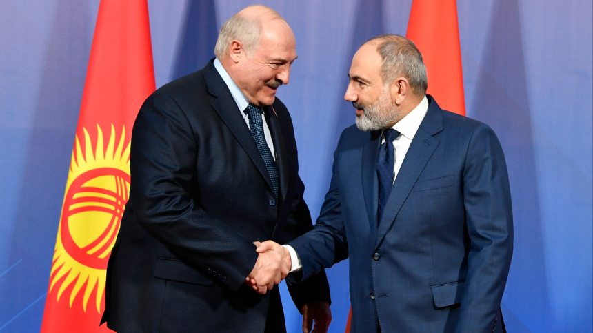 Пашинян и Лукашенко отправились в Петербург для участия в двух саммитах