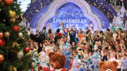 «Слов нет»: дети из Луганска и Донецка побывали на елке в Кремле