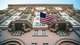 В Госдуме назвали вмешательством в дела РФ новогоднее поздравление посольства США