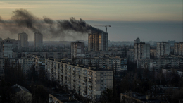 В нескольких районах Киева после серии взрывов пропал свет