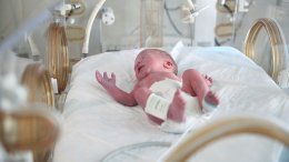 Не знавшая о беременности россиянка родила 1 января: «Болел живот»