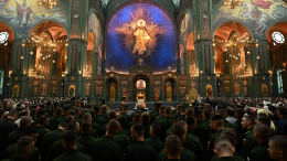 Российские бойцы встретили Рождество Христово в главном храме вооруженных сил
