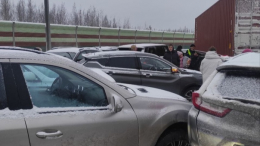 Четыре человека погибли в ДТП с участием 30 машин в Новгородской области