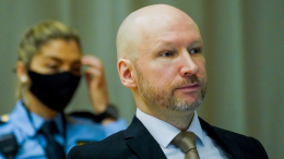 Террорист Брейвик повторно подал в суд на Норвегию