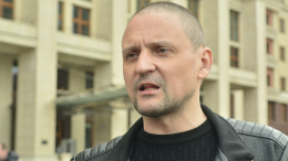 Суд арестовал лидера «Левого фронта» Удальцова по делу об оправдании терроризма