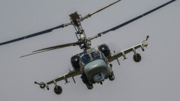 Вертолеты Ка-52 уничтожают опорные пункты ВСУ. Лучшее видео из зоны СВО за день