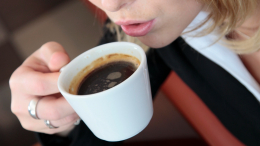 Станете нервными и тревожными: в какое время лучше всего пить кофе