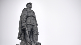 В Болгарии разгорелся скандал из-за желания властей снести памятник «Алеше»