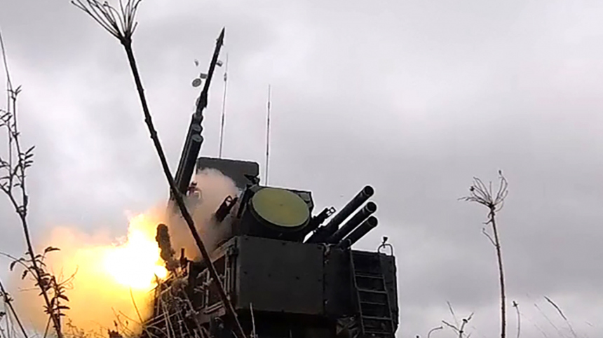 Силы ПВО сбили украинский беспилотник в небе над Брянской областью