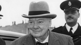 Вставную челюсть Уинстона Черчилля выставят на аукцион
