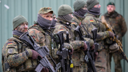 «Необходимо вооружиться»: в Германии сделали громкое заявление о конфликте с Россией