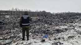 «Варварские преступления Зеленского»: Захарова о катастрофе с Ил-76 под Белгородом