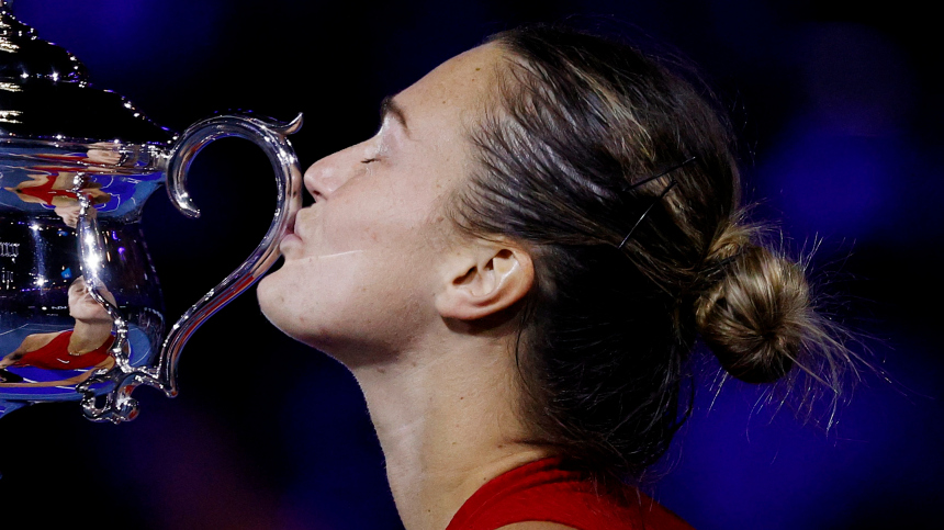 «Спасибо всем»: Соболенко не верила во вторую подряд победу на Australian Open