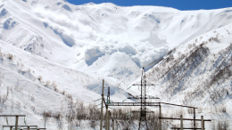 Сход снега произошел на горнолыжном курорте «Лаура» в Сочи