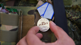 Морпехов Черноморского флота наградили медалями «За отвагу» прямо на передовой