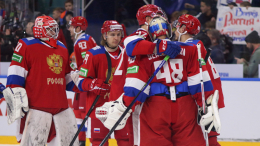 IIHF продлила отстранение хоккейных сборных России и Белоруссии