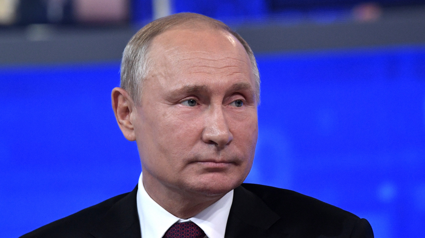 В Кремле объяснили решение Путина отказаться от участия в дебатах