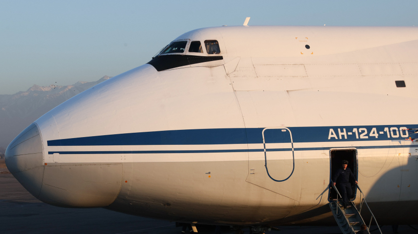 Посол РФ высказался об аресте самолета Ан-124 в Торонто: «Угон и пиратство»