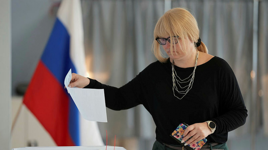 О готовности проголосовать за Путина заявили почти 80% россиян