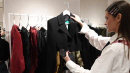 Собянин: московские производители увеличили выпуск одежды в 3,5 раза