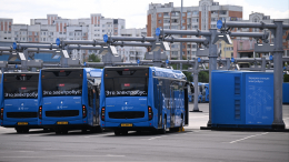 Собянин: к 2030 году в Москве будет ходить 5,3 тысячи электробусов