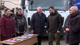 Мезенцев привез жителям ДНР и ЛНР гуманитарную помощь