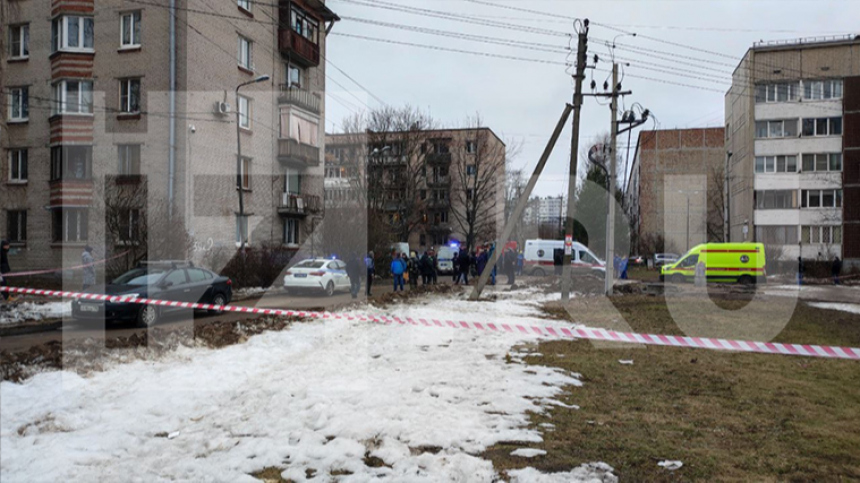 Шесть человек обратились к медикам за помощью из-за взрыва в Петербурге
