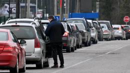 В Литве напомнили о скорой конфискации автомобилей с российскими номерами
