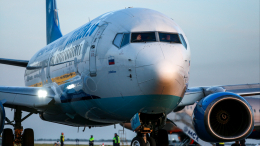 Самолет Boeing вернулся в Шереметьево из-за двух дебоширов