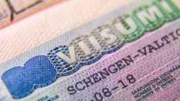 Болгария впервые начнет выдавать шенгенские визы россиянам