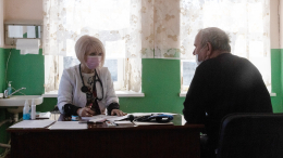 Российским медикам в сельской местности повысят размер социальных выплат